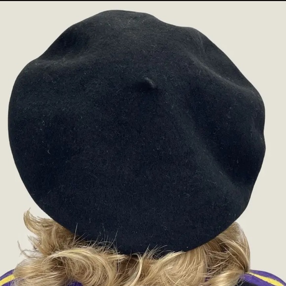 Black French Parisian Style Beret OSFM - Picture 2 of 4